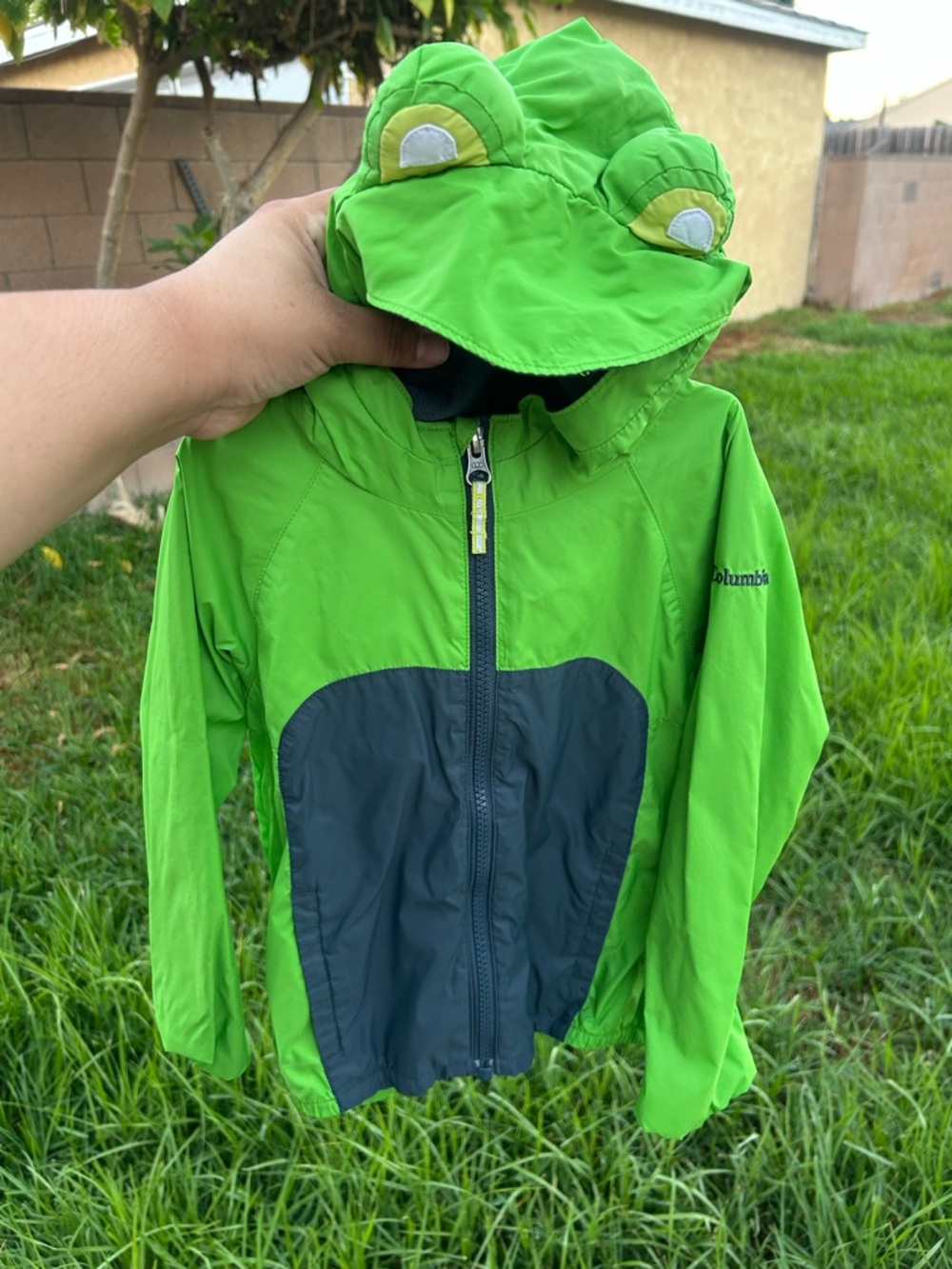 Columbia Bright Green Frog Hood Rain Jacket with Dark Gray Panel